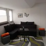 Schatte's Kleines In * Seelze